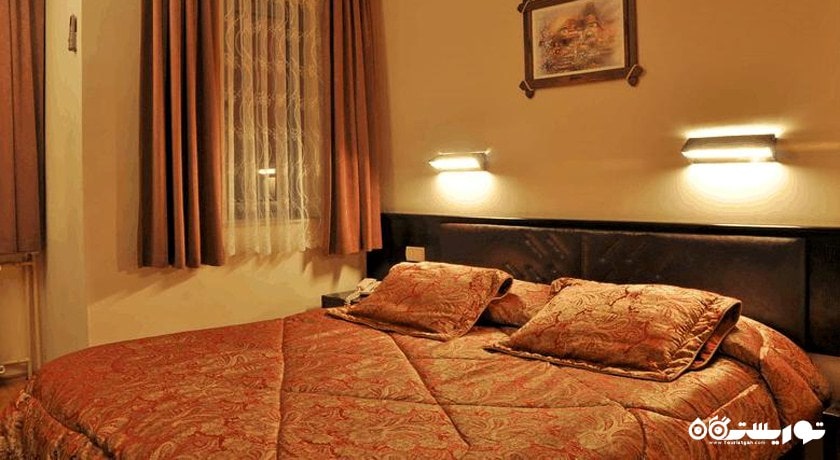 تخت برزگ سوئیت هتل